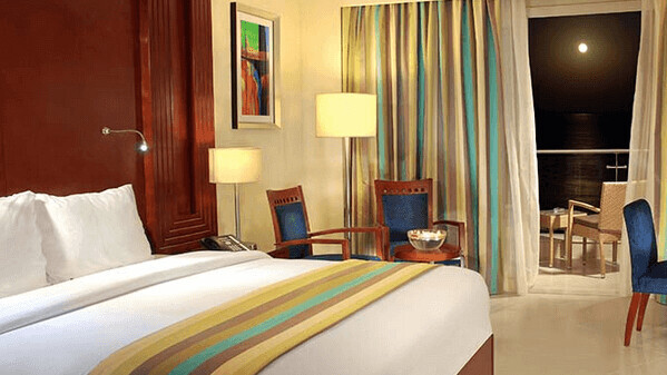 Standard Sea View room 